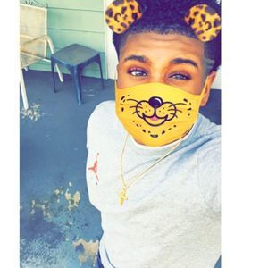 Meet your Posher, Chris